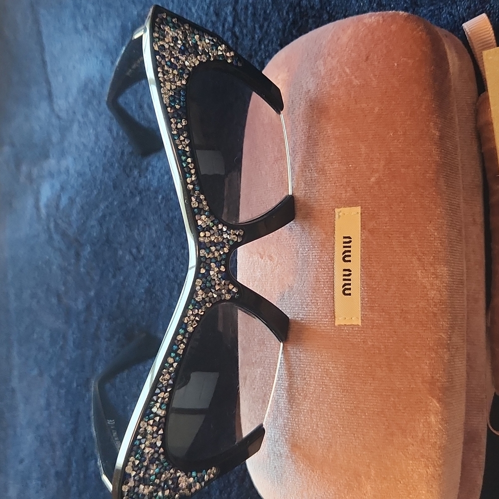 Brand NWOT Miu Miu Rasoir sunglasses